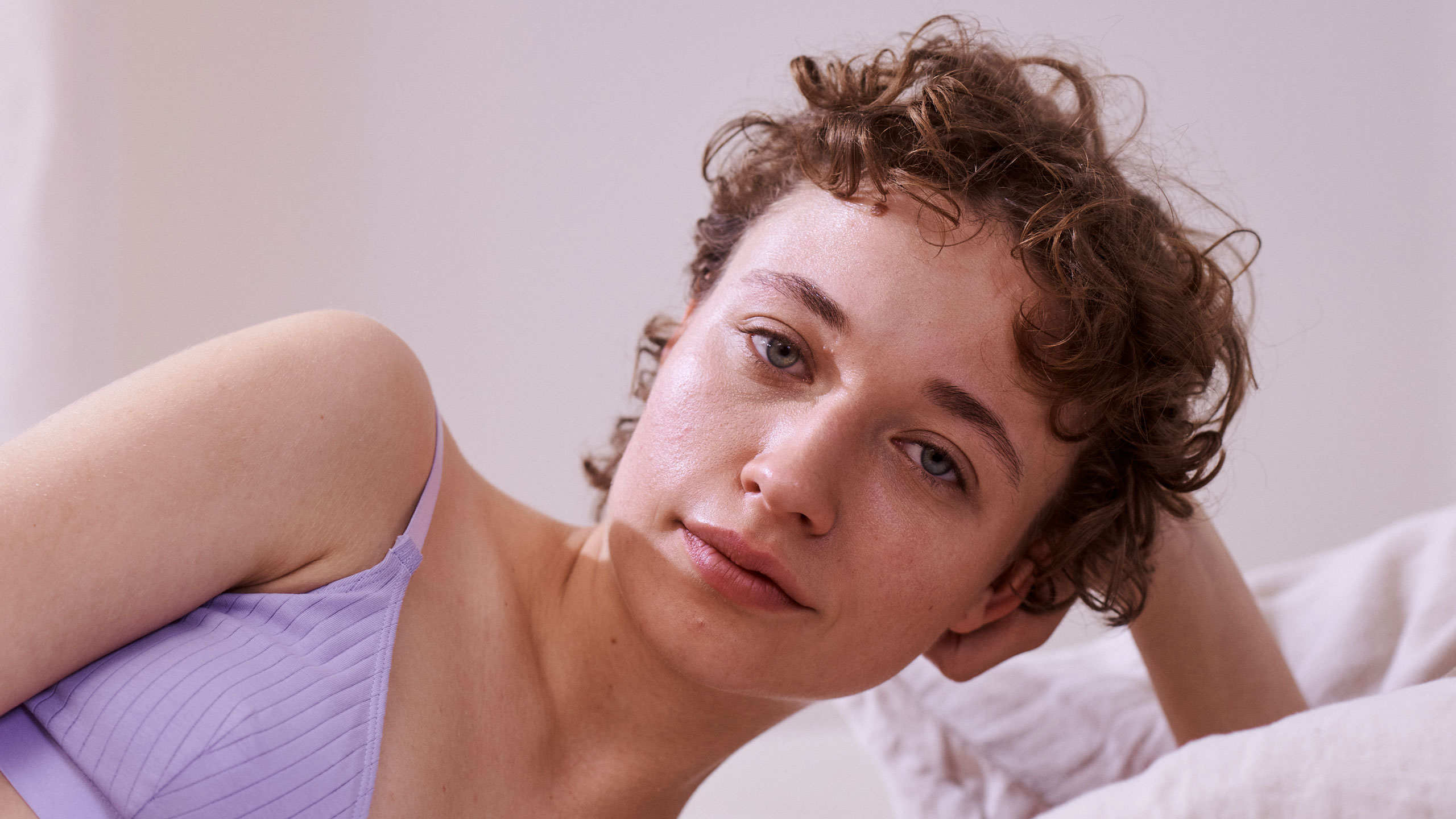 Wenn es brennt und juckt Symptome von Scheidentrockenheit